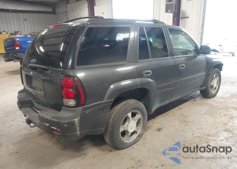 2007 Chevrolet Trailblazer Ls из США, поврежденный, VIN 1GNDT13S272251989